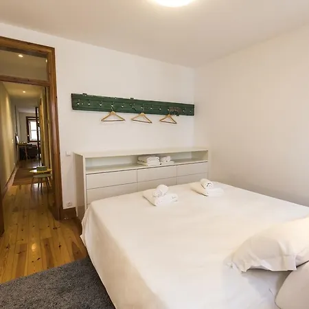Rustic Flat At Lisbon's Heart 公寓