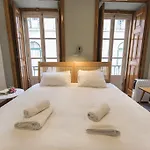 Rustic Flat At Lisbon's Heart 아파트 리스본