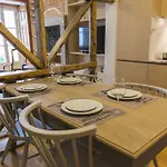 Rustic Flat At Lisbon's Heart 아파트