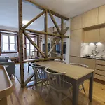 아파트 Rustic Flat At Lisbon's Heart *