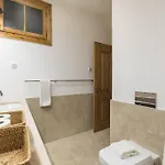 아파트 Rustic Flat At Lisbon's Heart *