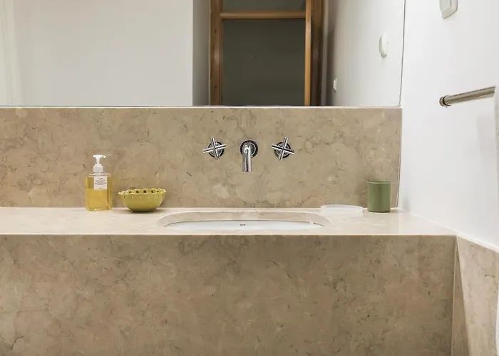 Rustic Flat At Lisbon's Heart Lisbon